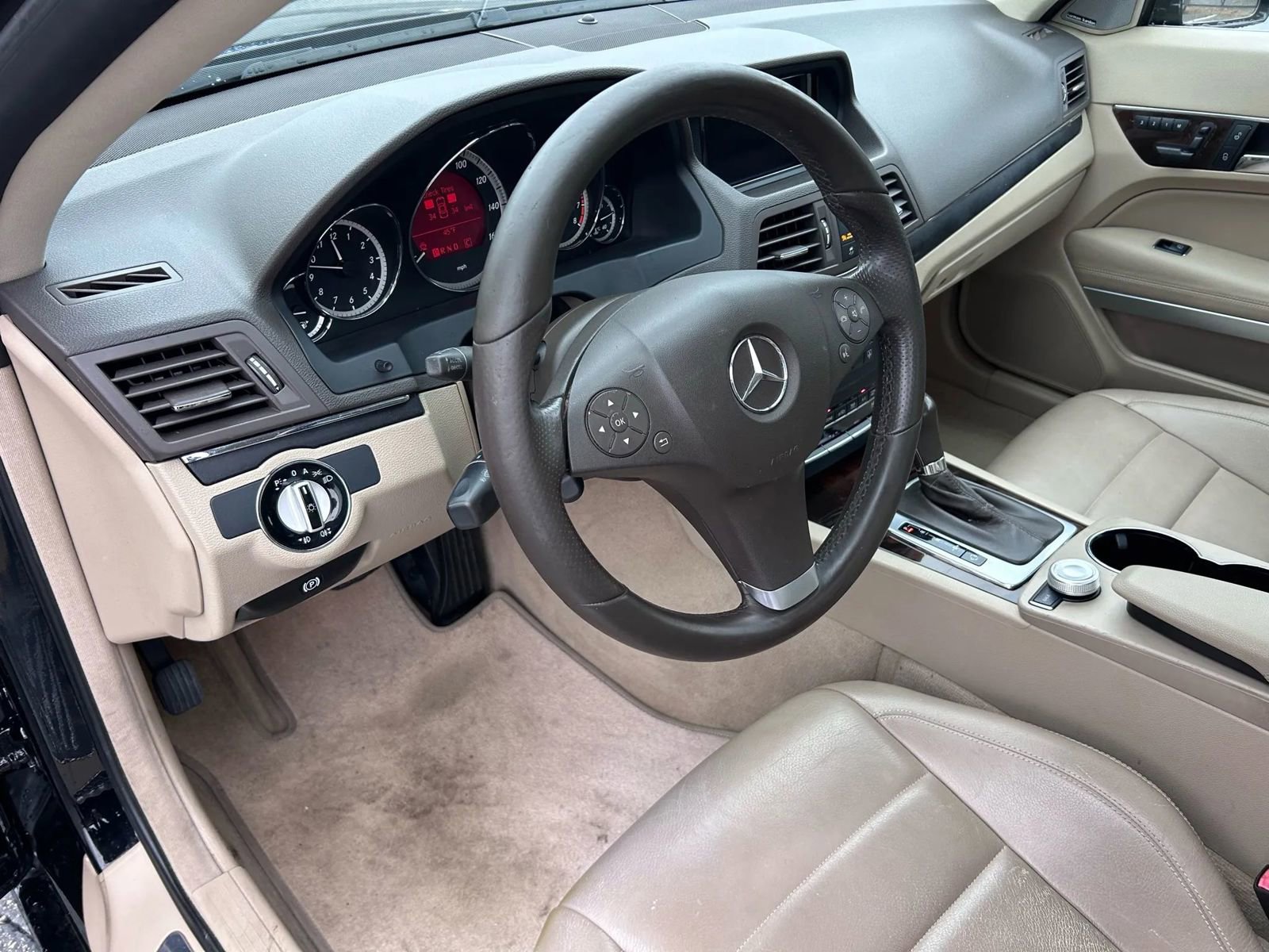 Used 2010 Mercedes-Benz E 350 Coupe image 7