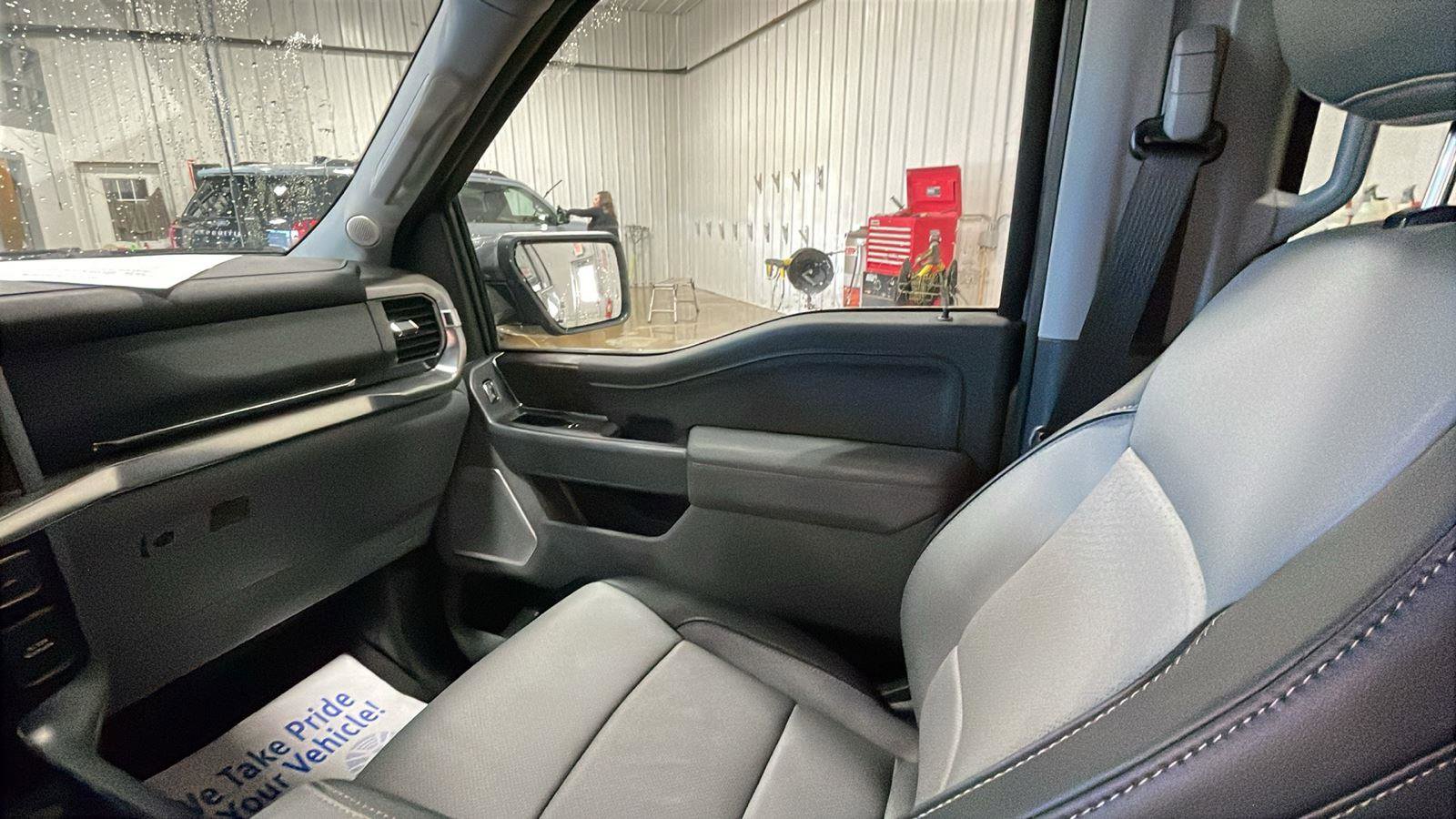 Used 2023 Ford F150 Lariat w/ Equipment Group 502A High image 12