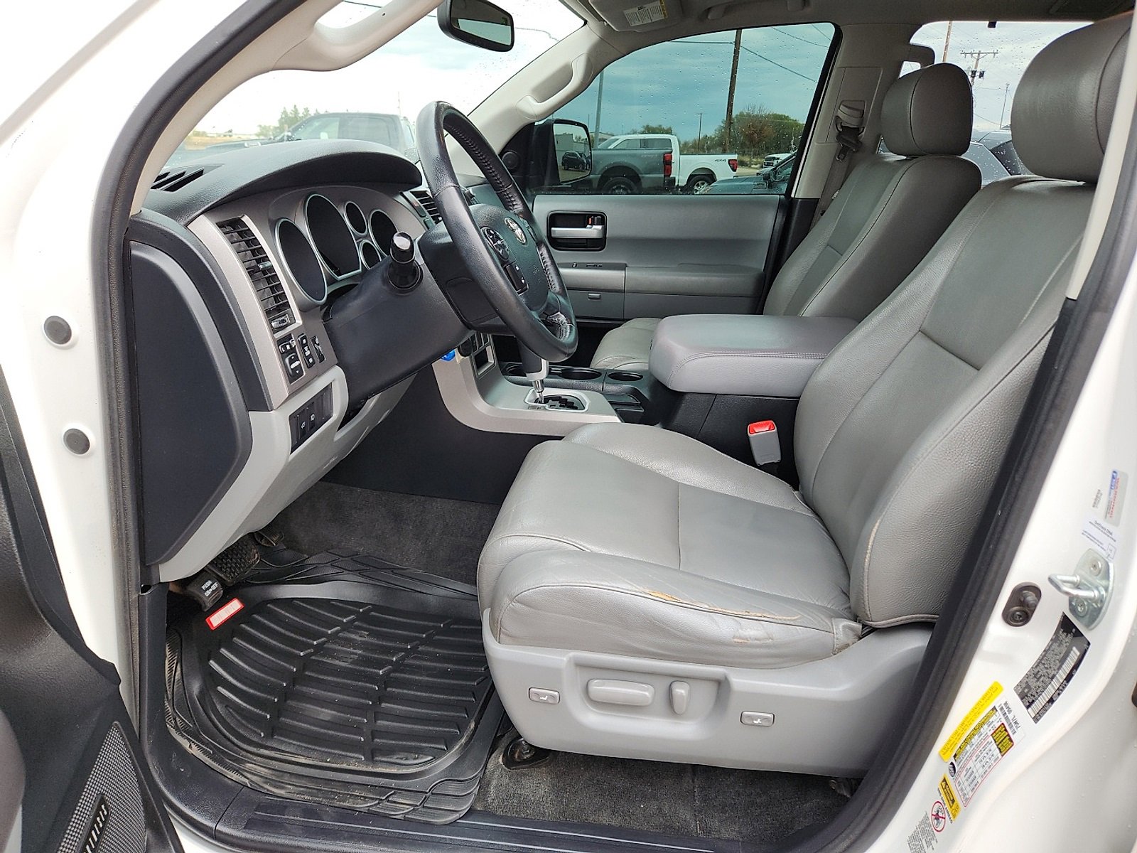 Used 2012 Toyota Sequoia Limited image 12