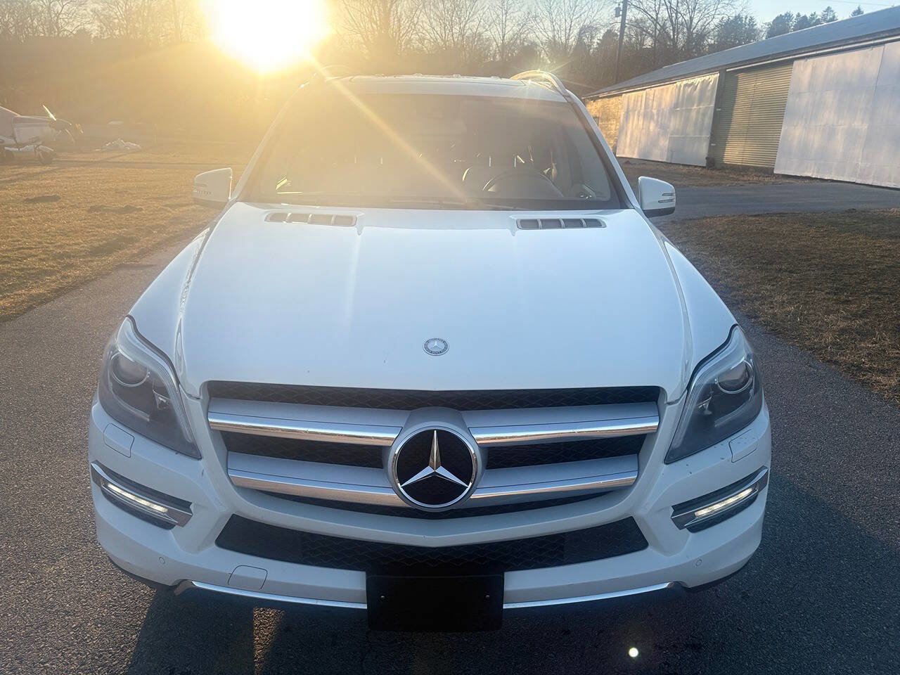 Used 2013 Mercedes-Benz GL 450 4MATIC image 3