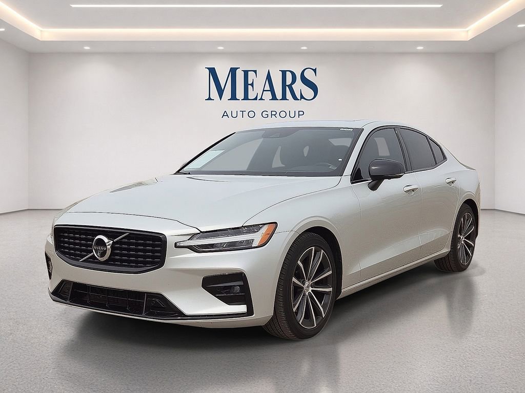 Certified 2022 Volvo S60 B5 Inscription