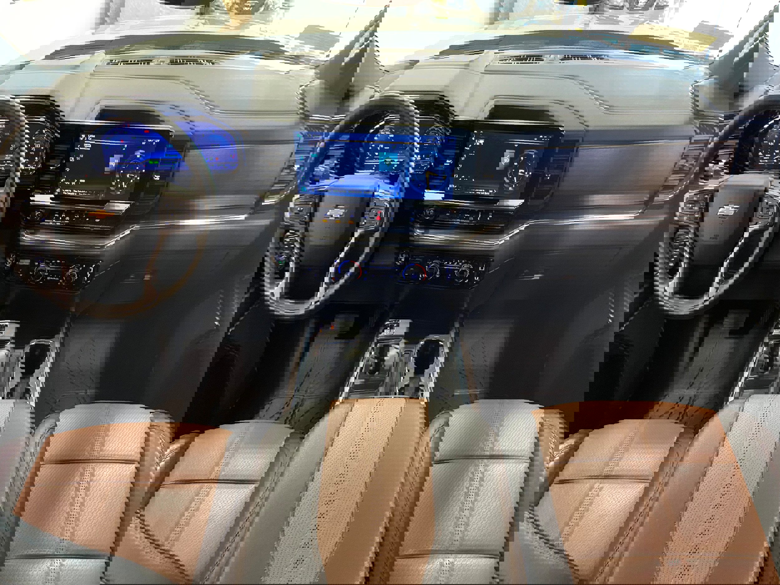 Used 2024 Chevrolet Silverado 1500 High Country w/ Technology Package image 10