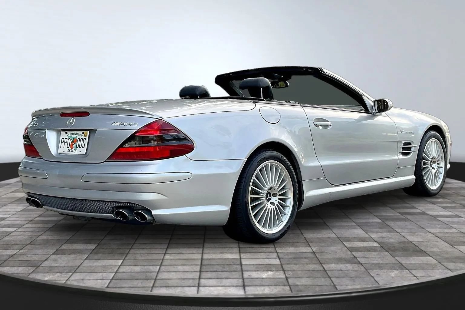 Used 2004 Mercedes-Benz SL 55 AMG image 6