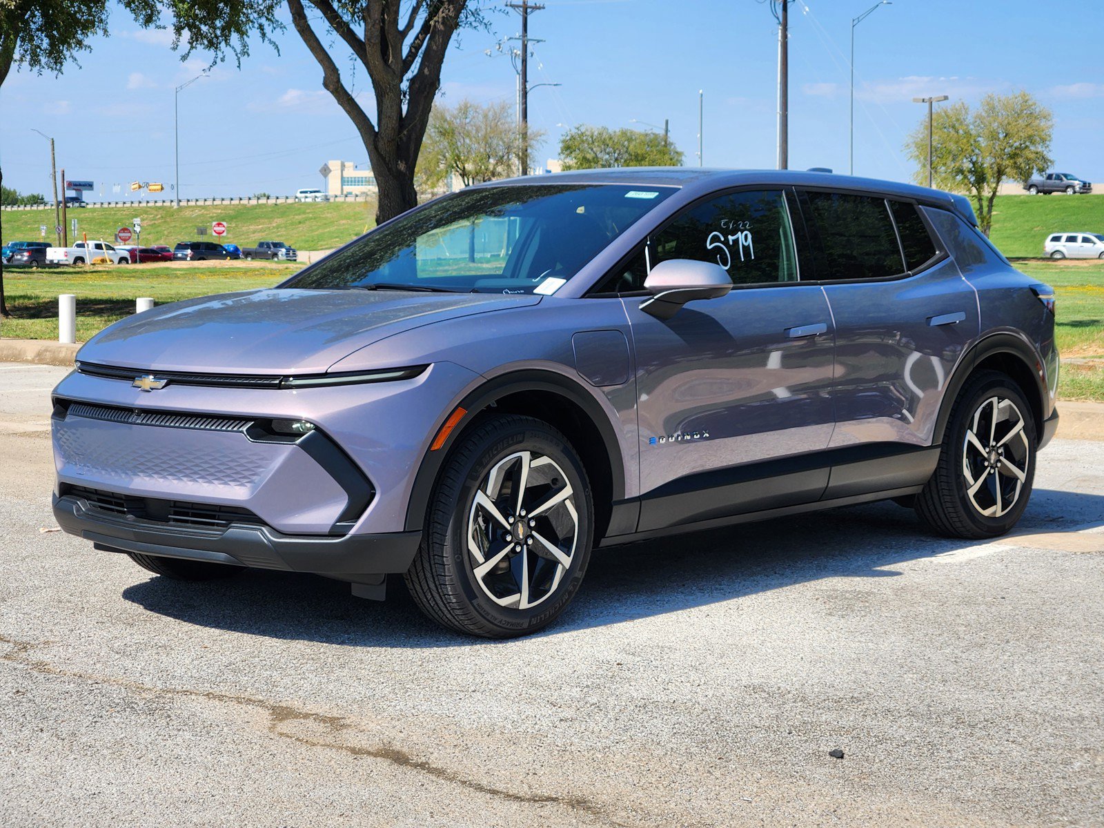 New 2026 Chevrolet Equinox EV LT w/ Comfort Package image 2