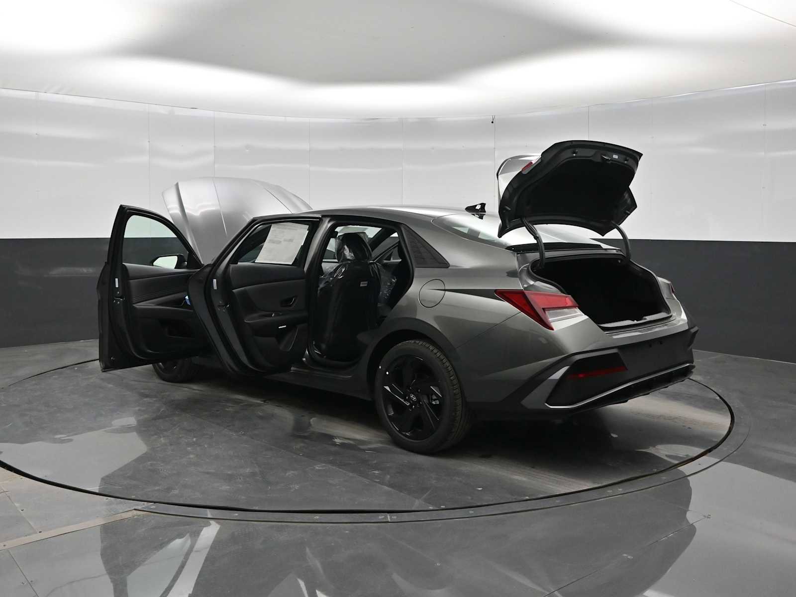 New 2026 Hyundai Elantra Sport FWD image 43