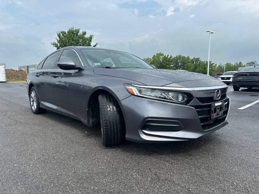 Used 2018 Honda Accord LX image 11