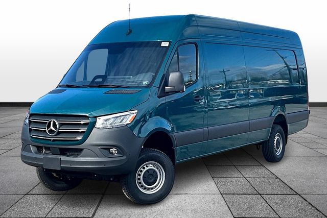 New 2025 Mercedes-Benz Sprinter 2500 image 2