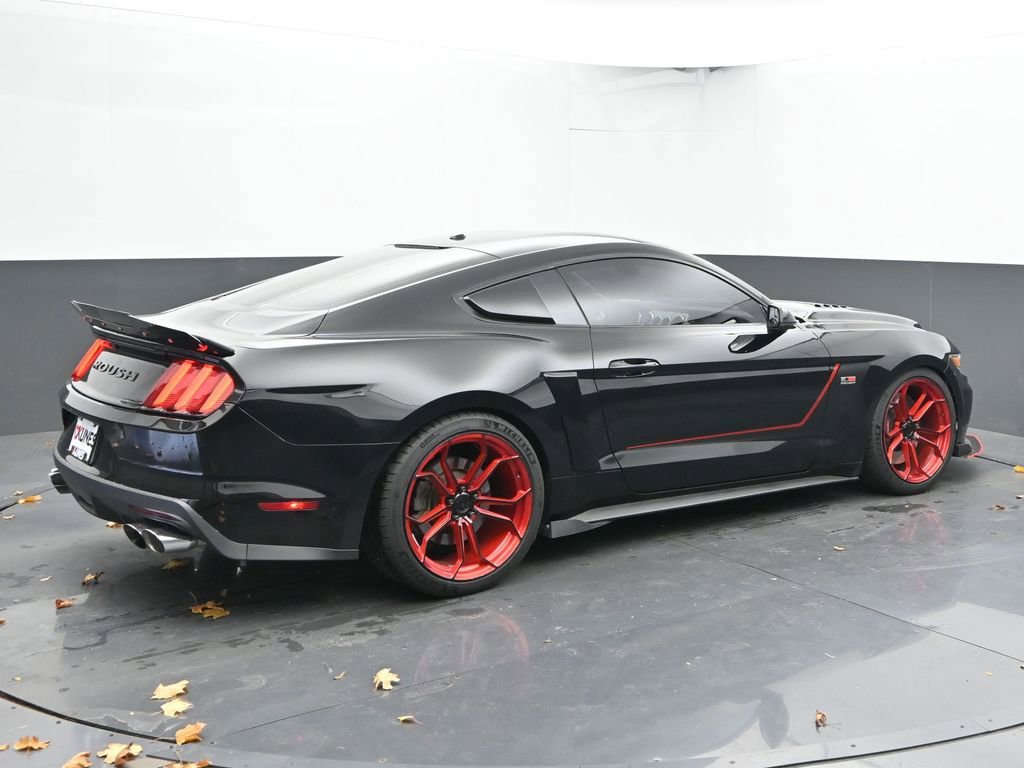 Used 2017 Ford Mustang GT Premium w/ GT Performance Package image 11