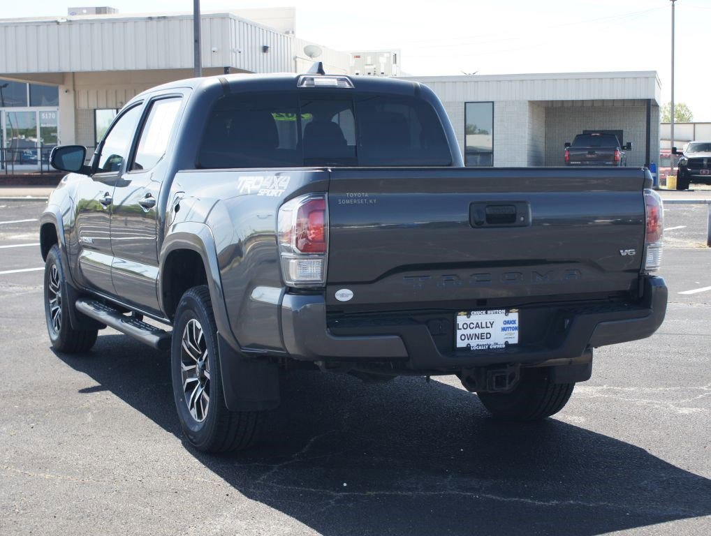 Used 2021 Toyota Tacoma TRD Sport AWD/4WD image 14