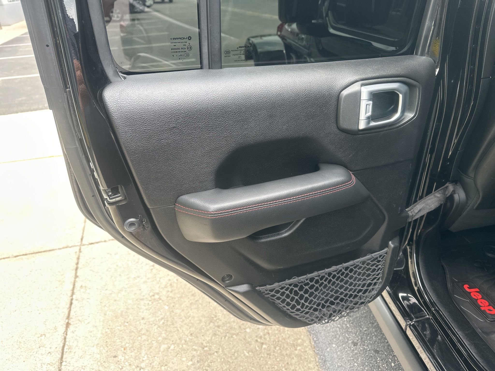 Used 2019 Jeep Wrangler Unlimited Rubicon AWD/4WD image 25