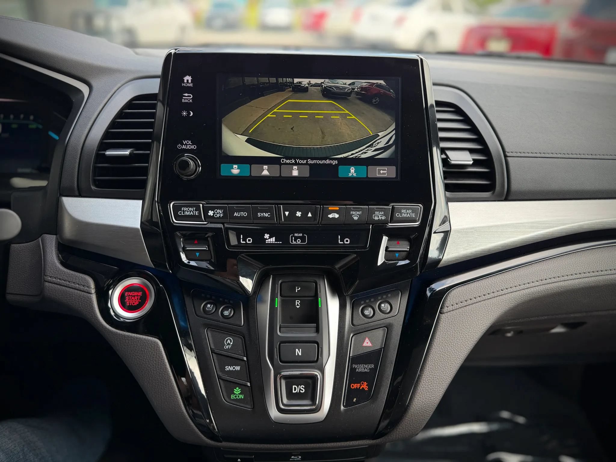 Used 2018 Honda Odyssey Elite image 17