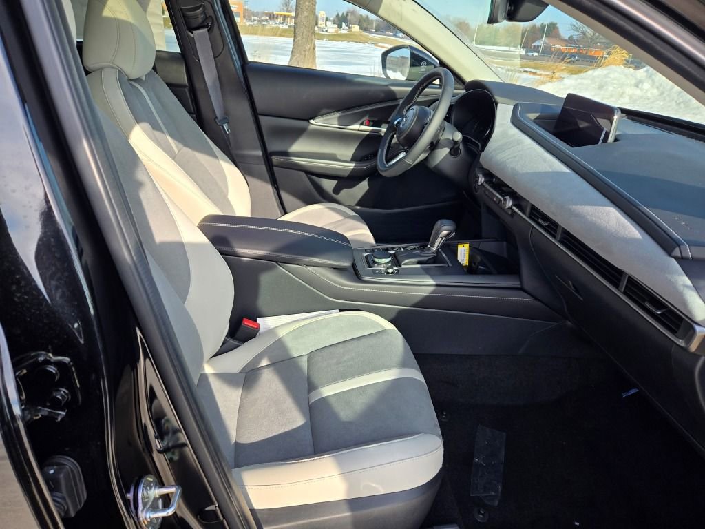 New 2026 MAZDA CX-30 2.5 Turbo w/ Premium Package image 4