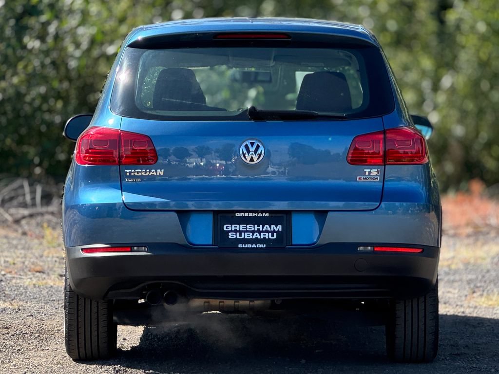 Used 2017 Volkswagen Tiguan Limited w/ Alloy Wheels Package AWD/4WD image 6
