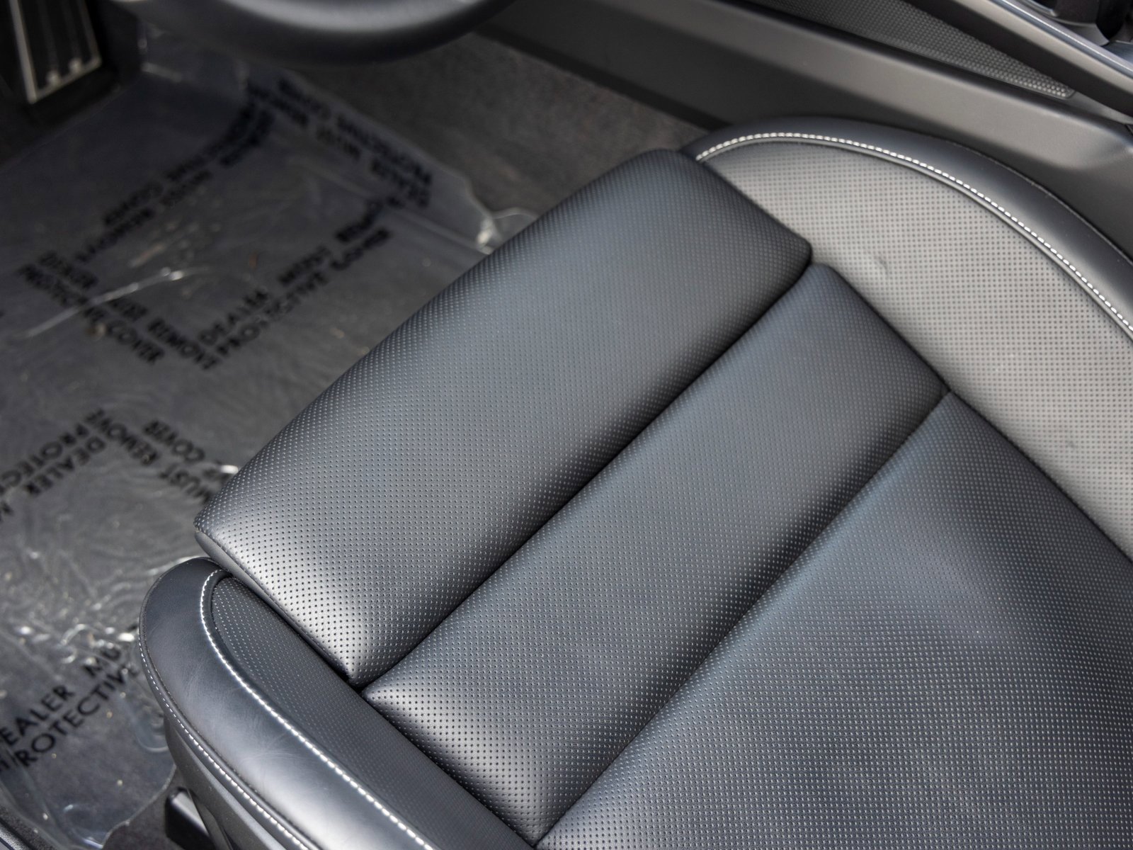 Certified 2024 Porsche 911 Carrera GTS image 34