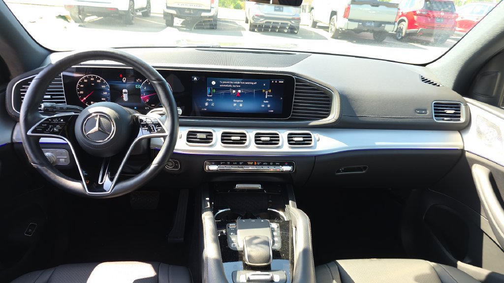 Certified 2025 Mercedes-Benz GLS 450 4MATIC image 24