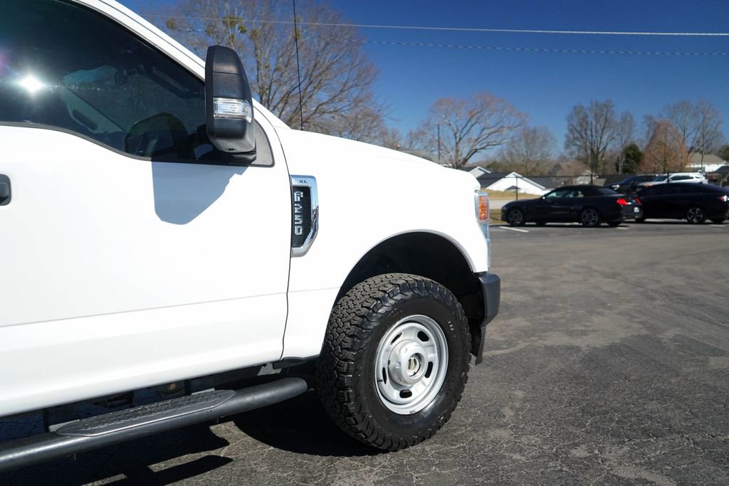Used 2020 Ford F250 XL w/ Power Equipment Group image 11