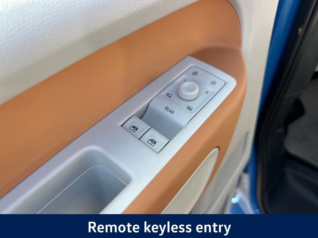 New 2025 Volkswagen ID. Buzz 1st Edition image 11