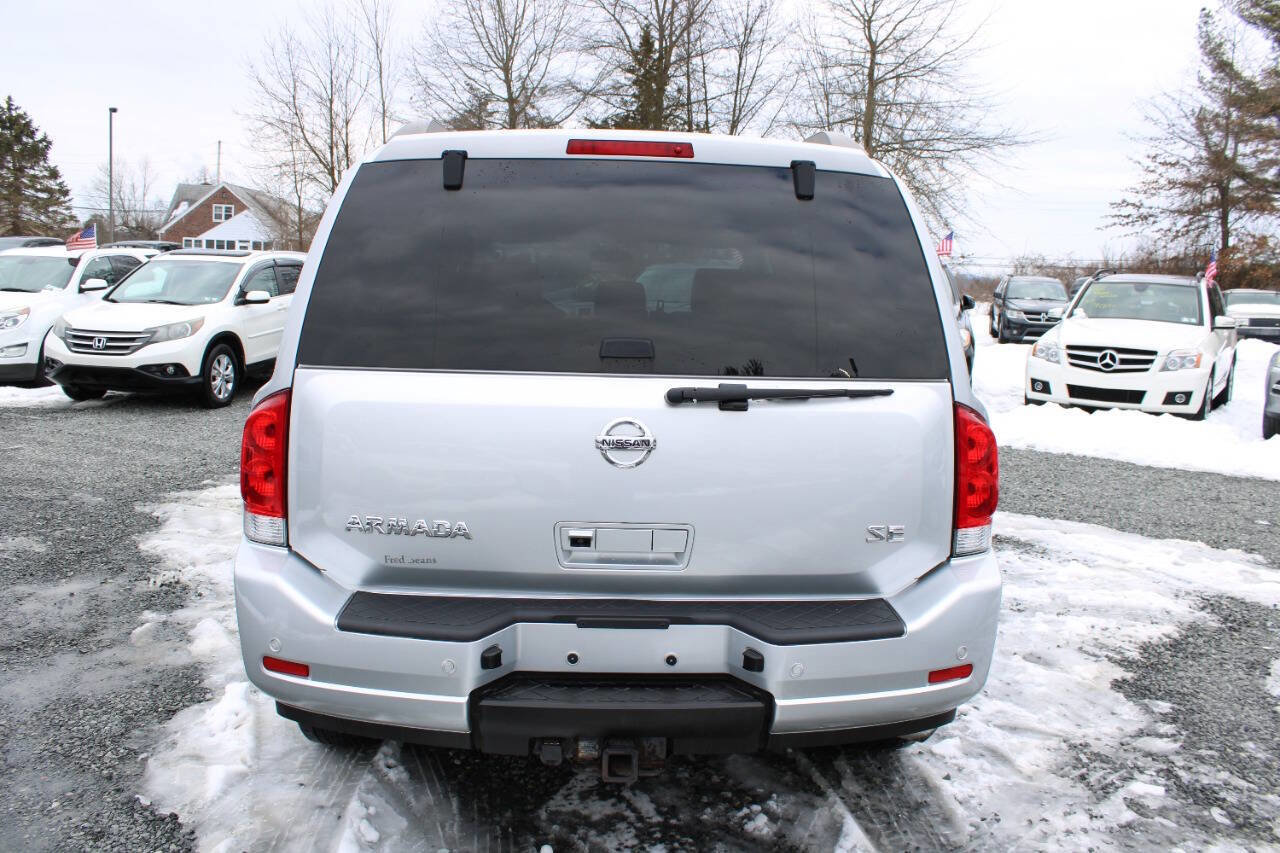 Used 2010 Nissan Armada SE image 8