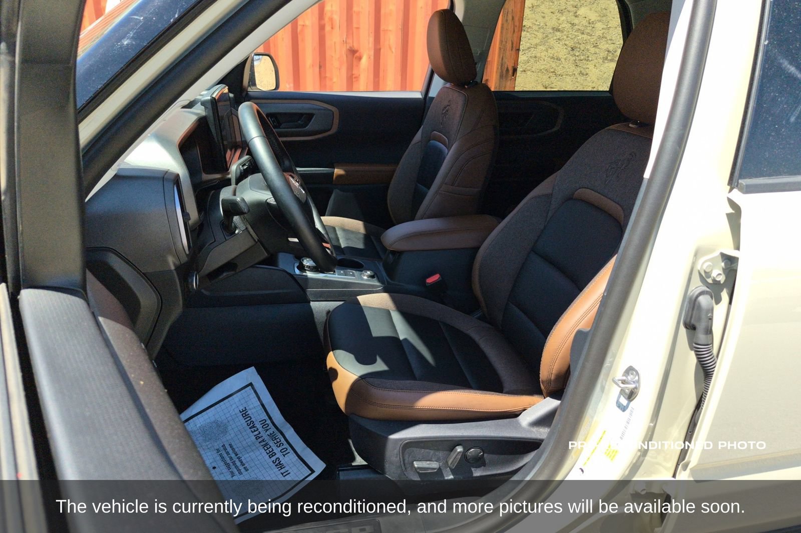 Used 2025 Ford Bronco Sport Outer Banks w/ Outer Banks Tech Package+ AWD/4WD image 11