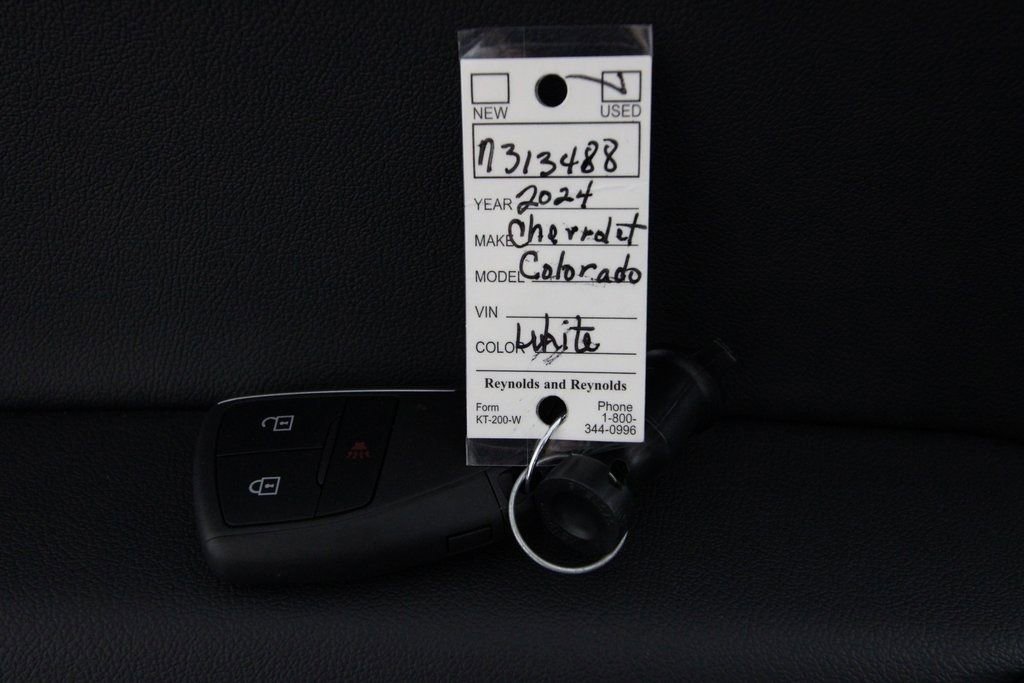 Used 2024 Chevrolet Colorado LT w/ LT Convenience Package image 19