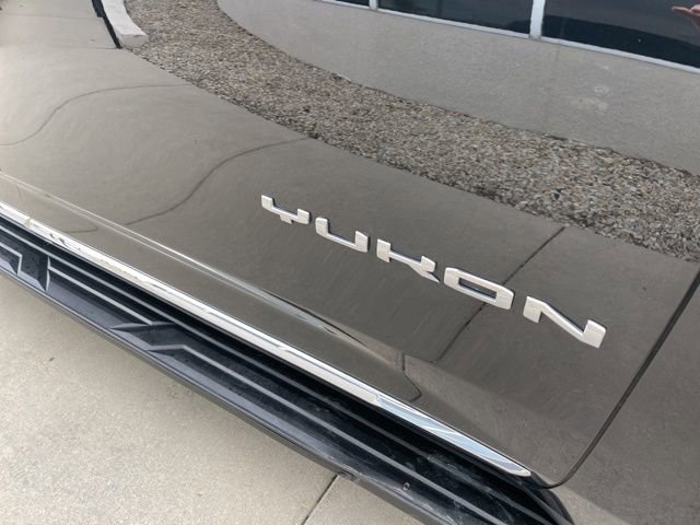 Used 2023 GMC Yukon XL SLT image 24