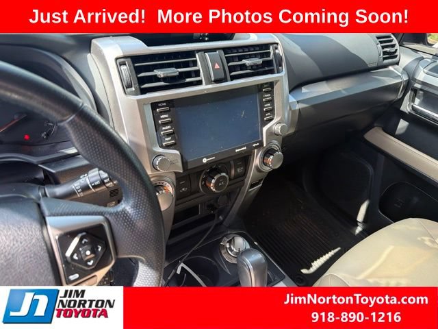 Used 2023 Toyota 4Runner SR5 Premium w/ Moonroof Package AWD/4WD image 12
