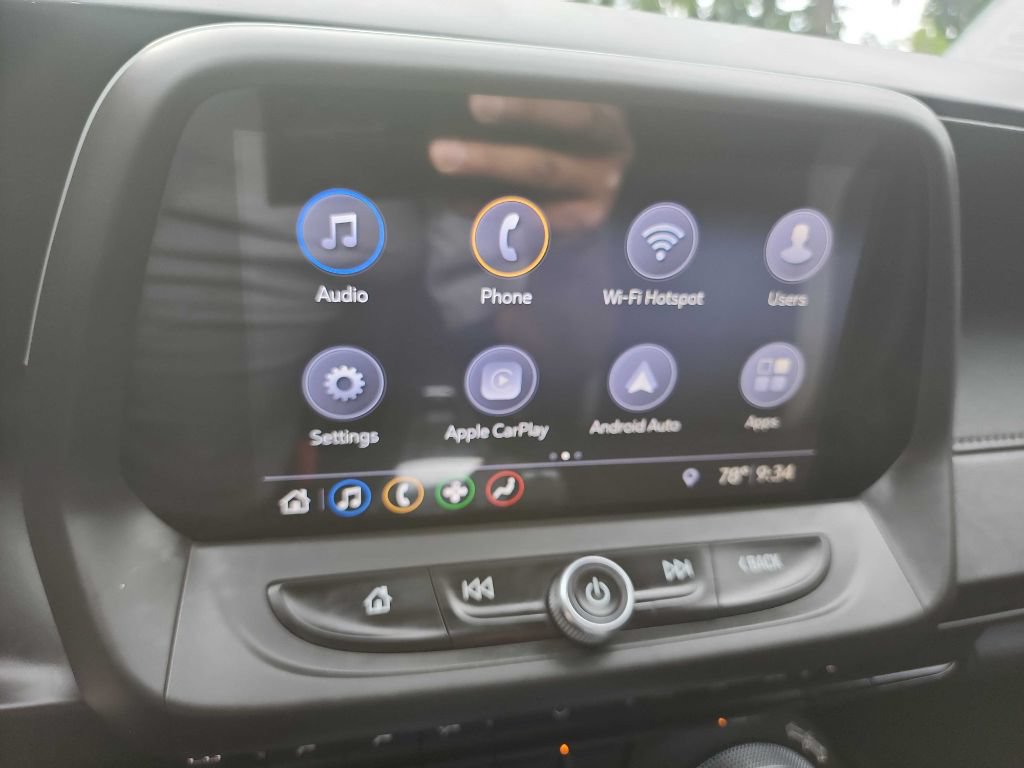 Used 2019 Chevrolet Camaro LT w/ Technology Package RWD image 22