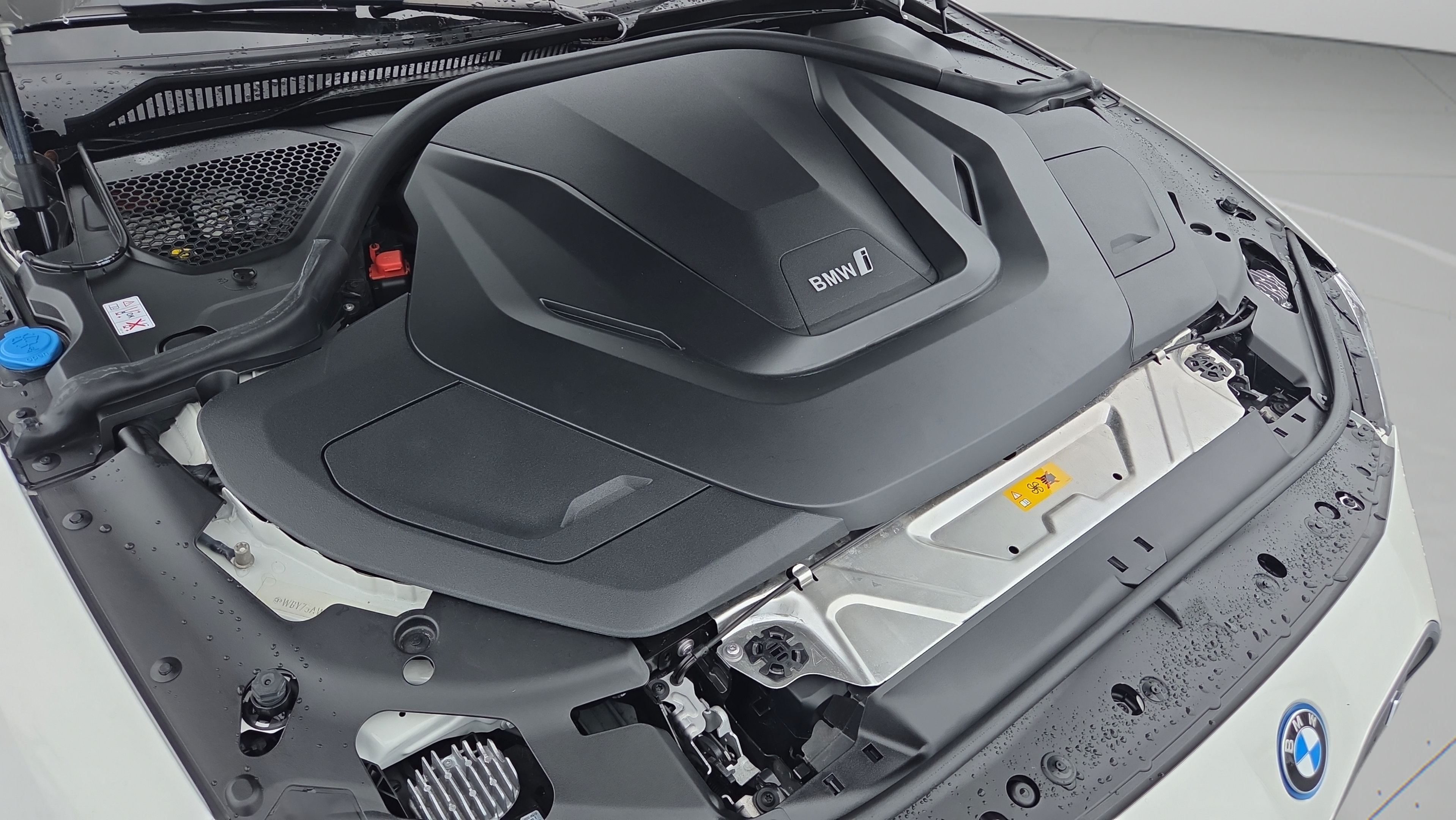 Certified 2022 BMW i4 eDrive40 RWD image 40