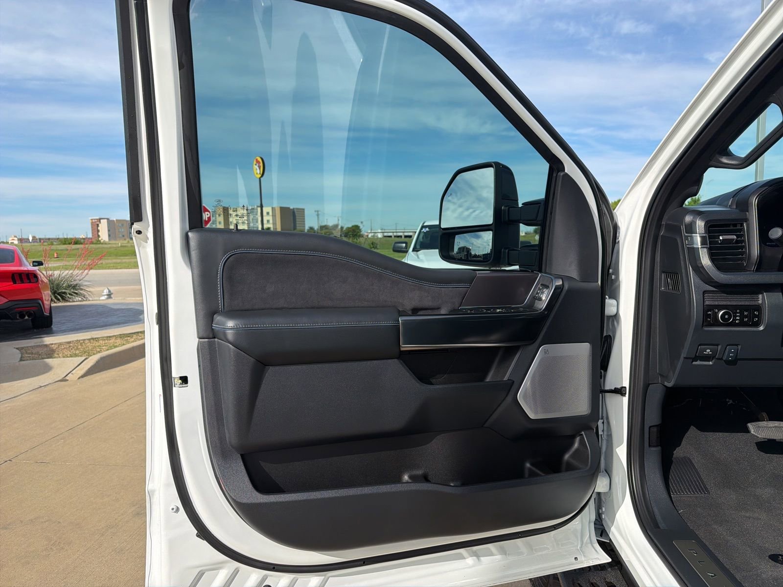 New 2026 Ford F250 Platinum image 15