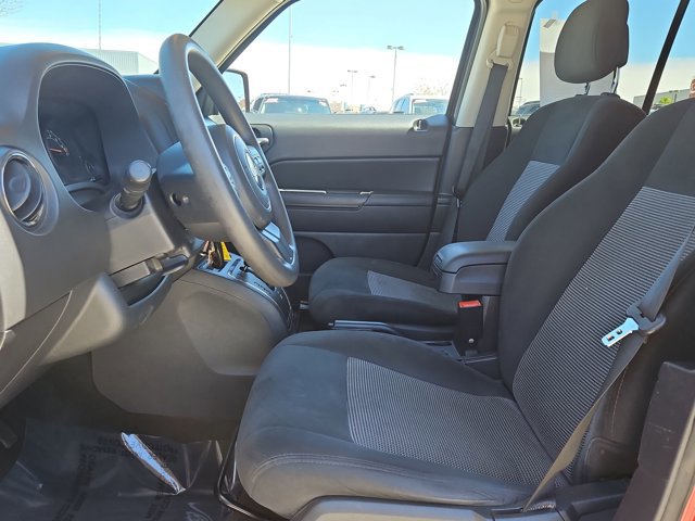 Used 2014 Jeep Patriot Sport w/ Power Value Group AWD/4WD image 16