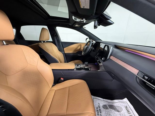 Used 2025 Lexus RX 350 Premium Plus w/ Convenience Package FWD image 39