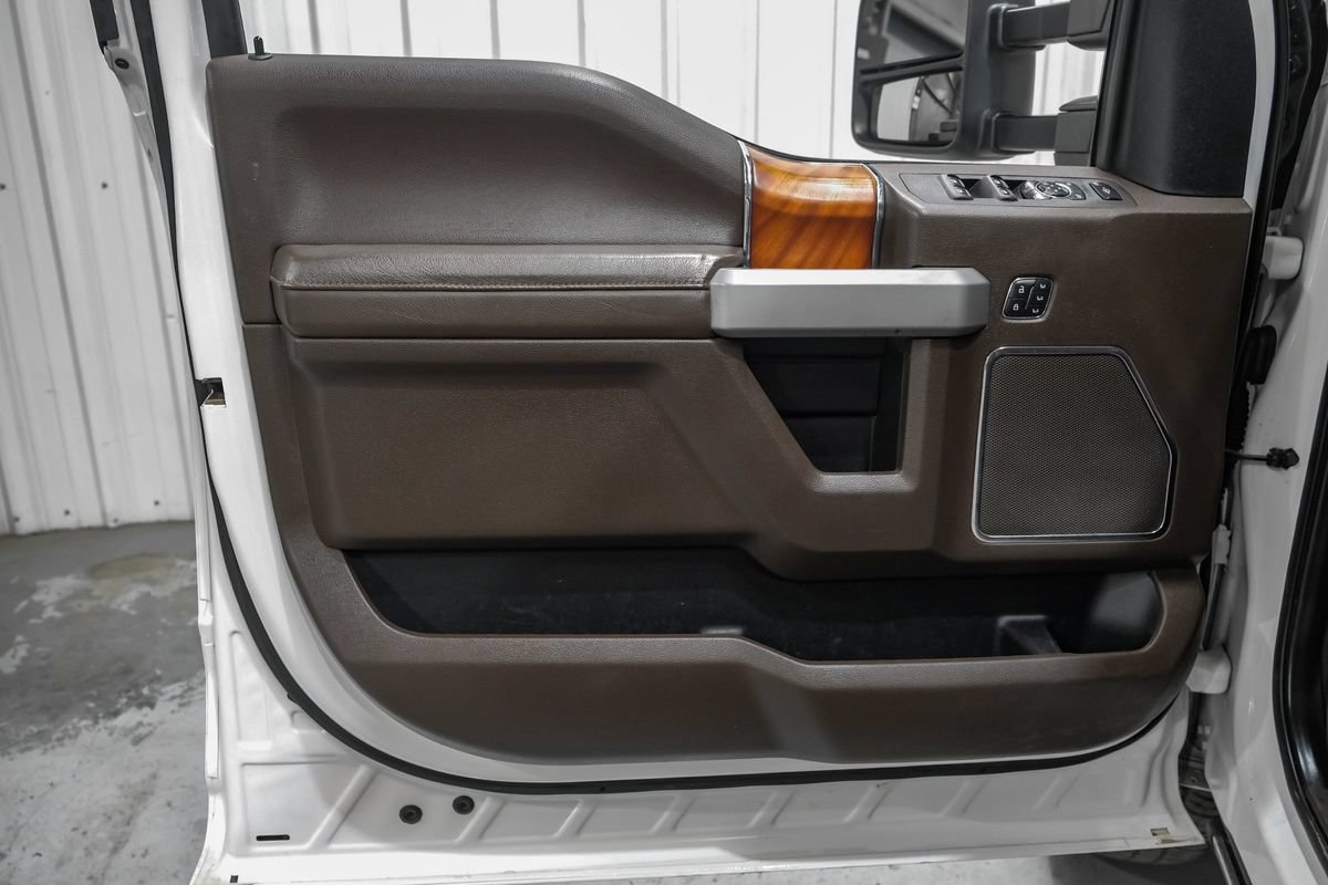 Used 2020 Ford F350 King Ranch w/ King Ranch Ultimate Package AWD/4WD image 45