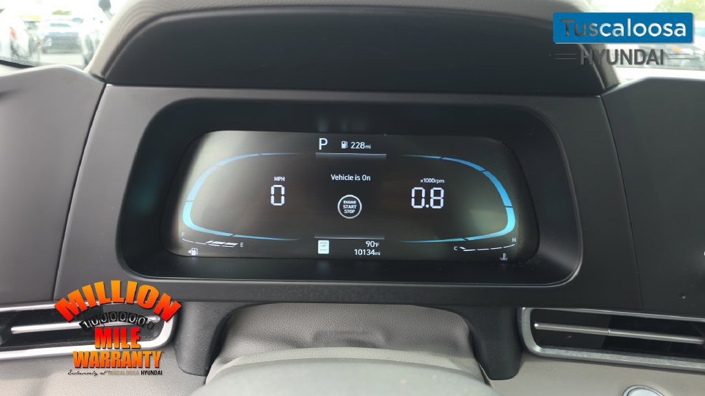 Used 2025 Hyundai Elantra Sport FWD image 15
