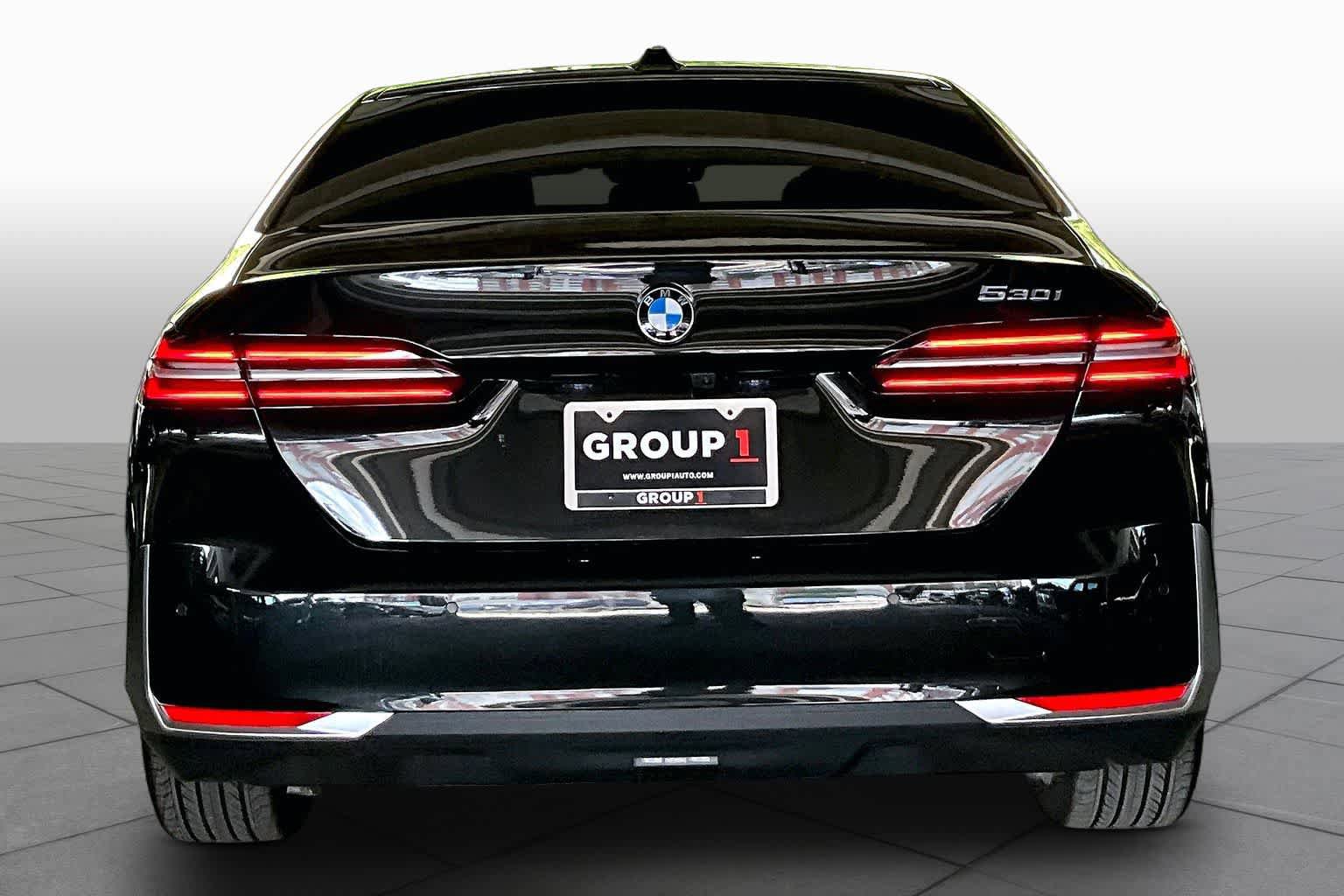 Used 2025 BMW 530i RWD image 4