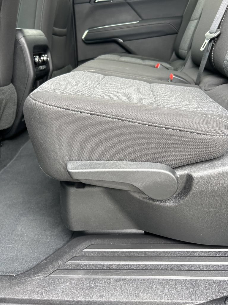 Used 2025 GMC Acadia Elevation FWD image 53