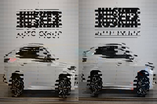 New 2026 BMW X2 xDrive28i image 2