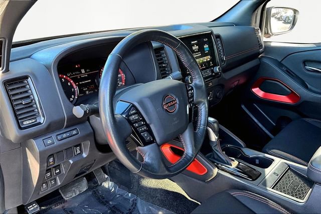Used 2023 Nissan Frontier PRO-4X w/ Pro Convenience Package image 12