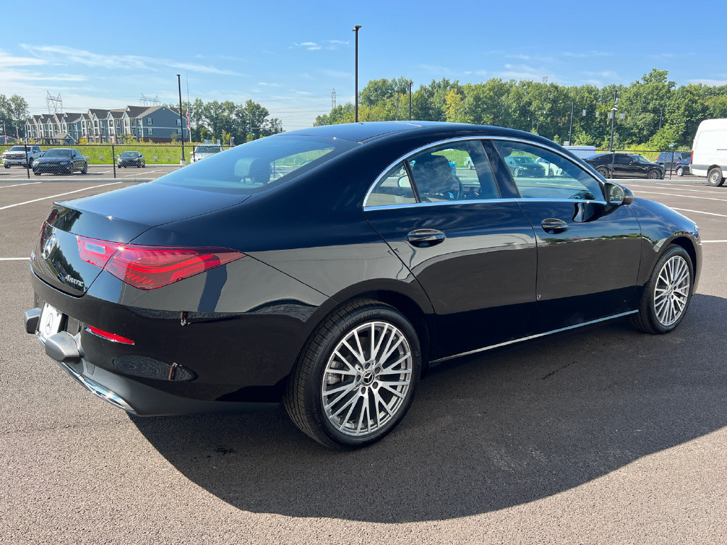 Used 2025 Mercedes-Benz CLA 250 4MATIC image 8