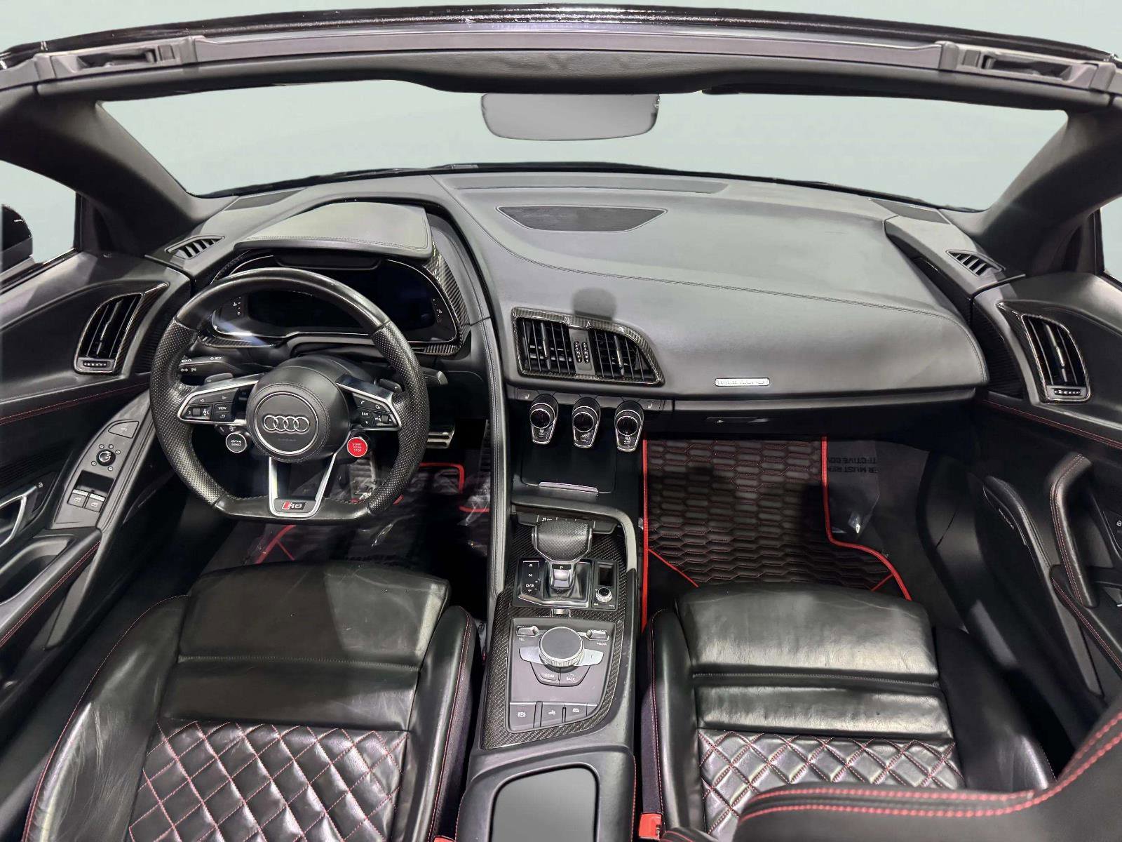 Used 2017 Audi R8 V10 w/ Carbon Exterior Package AWD/4WD image 39