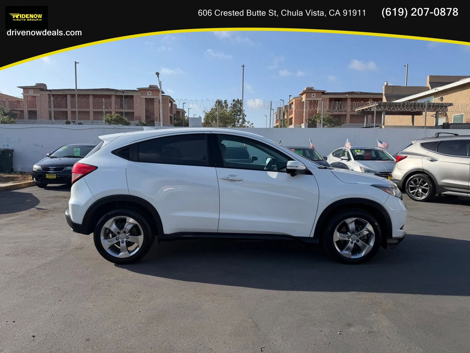 Used 2017 Honda HR-V EX image 4