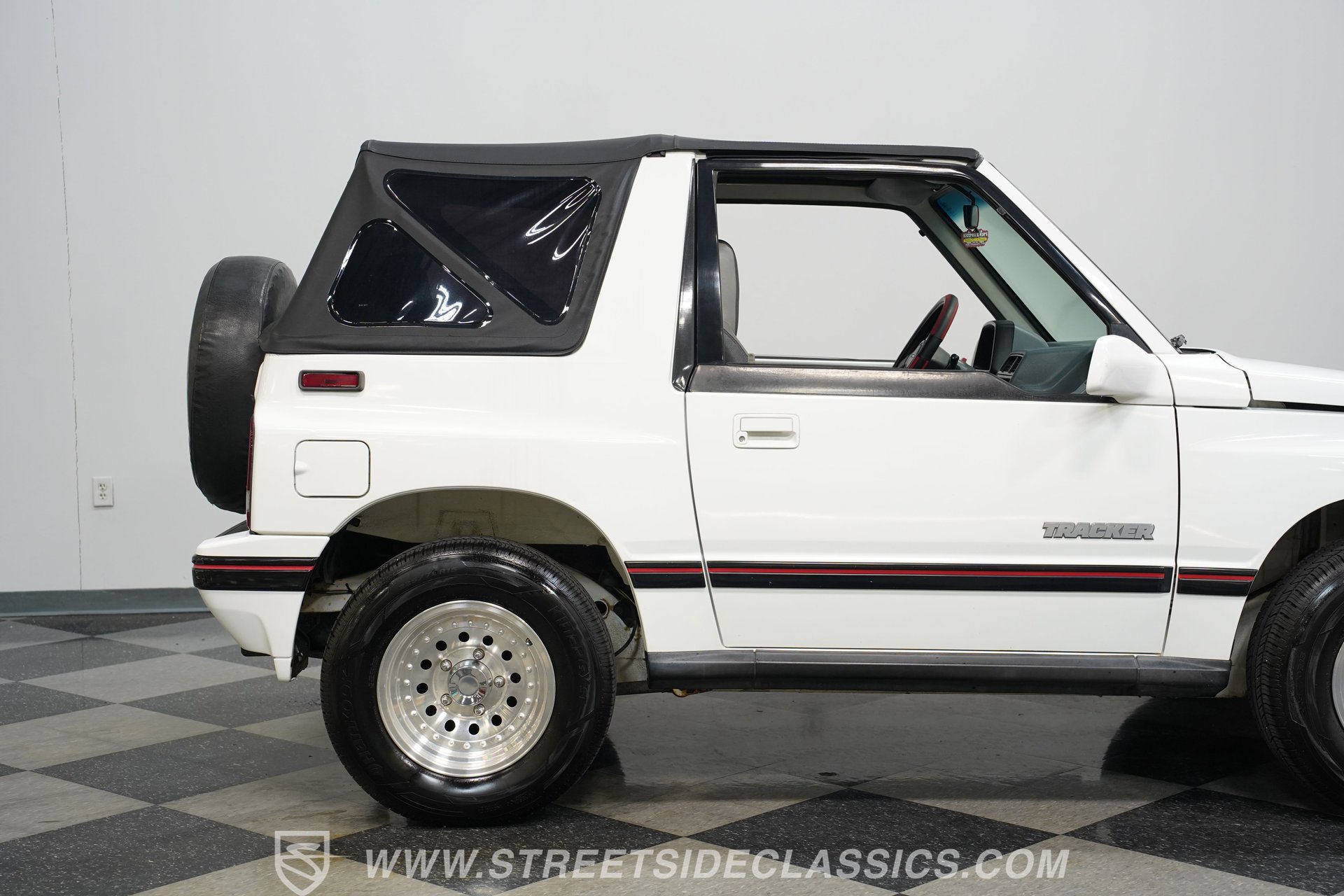 Used 1990 Geo Tracker 4x4 image 28