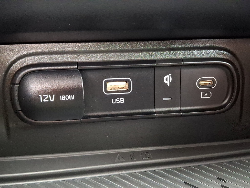 Used 2024 Kia Sportage EX AWD/4WD image 25