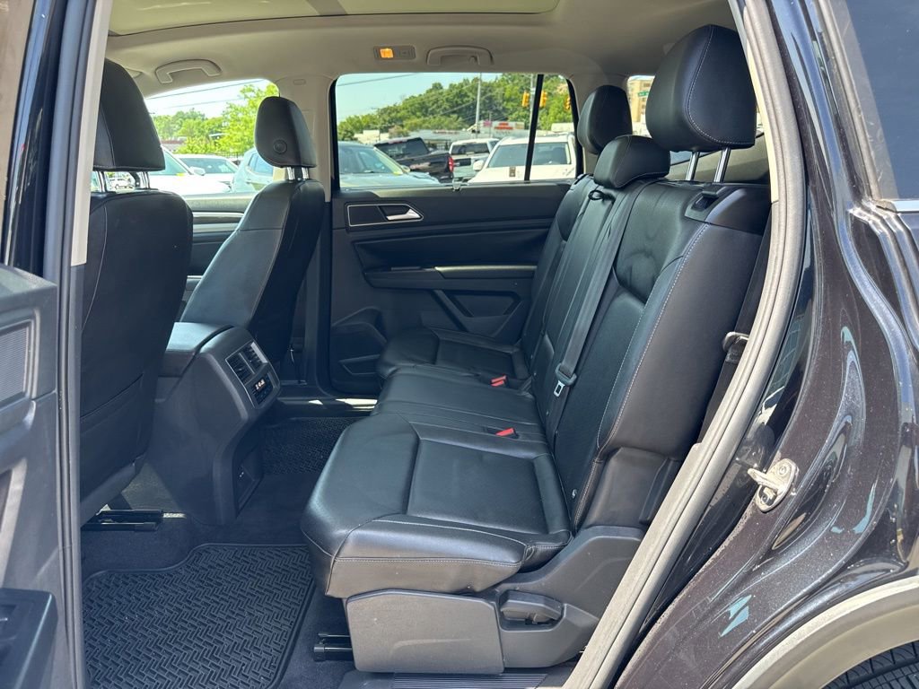 Used 2018 Volkswagen Atlas SEL FWD image 28