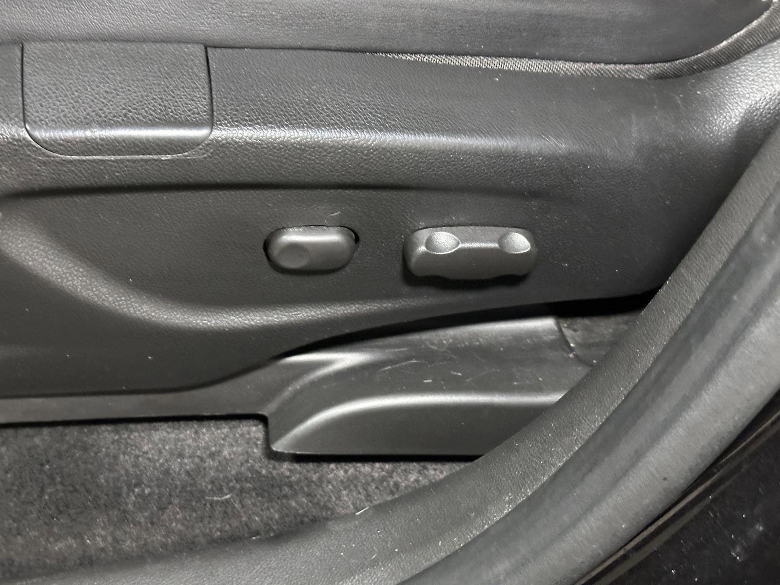 Used 2019 Buick Encore Preferred image 23