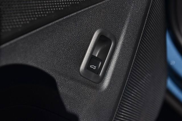 New 2026 Volkswagen Tiguan SE image 9