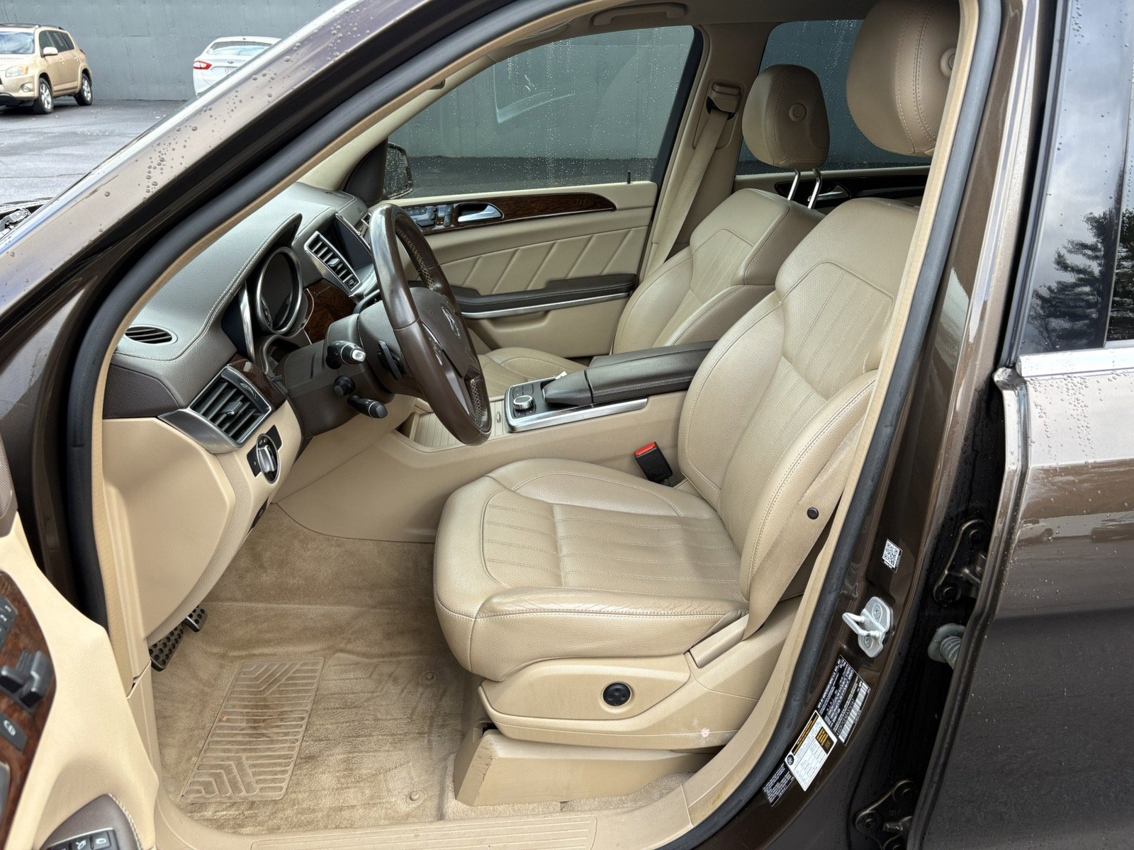 Used 2014 Mercedes-Benz GL 450 4MATIC image 18