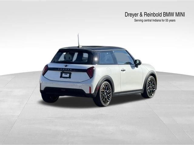 Used 2025 MINI Cooper S image 4