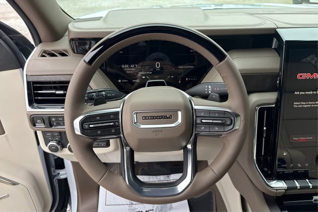 New 2026 GMC Yukon XL Denali w/ Denali Reserve Package image 16