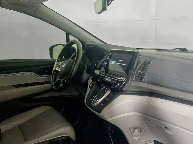 Used 2018 Honda Odyssey EX-L image 18