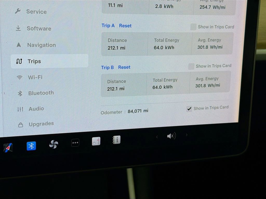 Used 2020 Tesla Model 3 Standard Range RWD image 15